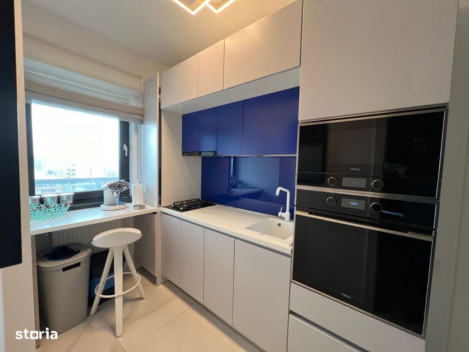 Mamaia Central 2 camere frontal la mare mobilat utilat parcare liber