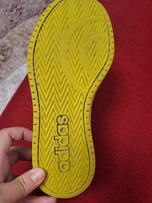 AdidașiAdidas nr 36
