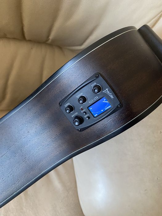 Аккустическая гитара