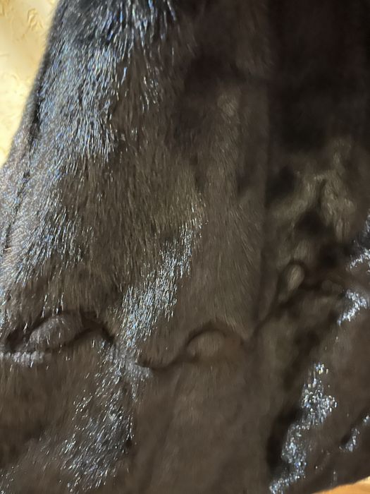 Продам норковую шубу