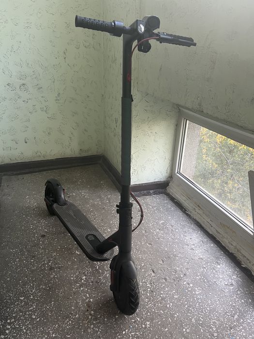 Электро самокат XIAOMI Mijia M365 black