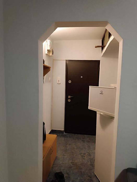 Închiriez apartament 2 camere
