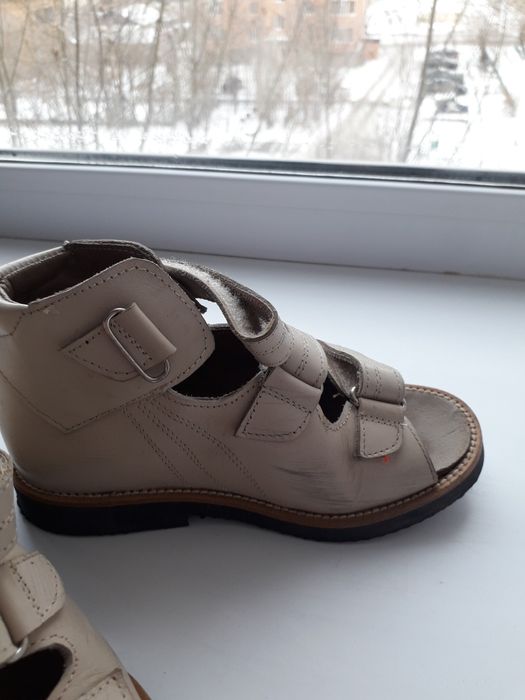 Ортопедические сандалики