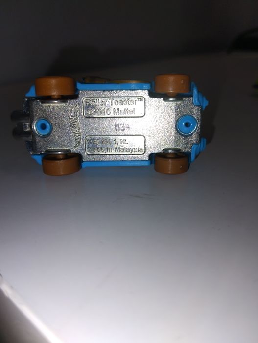 Продам машинки Hot wheels