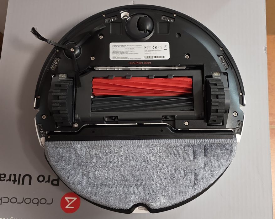 Roborock S8 Pro Ultra alb, ca nou, garantie la eMag