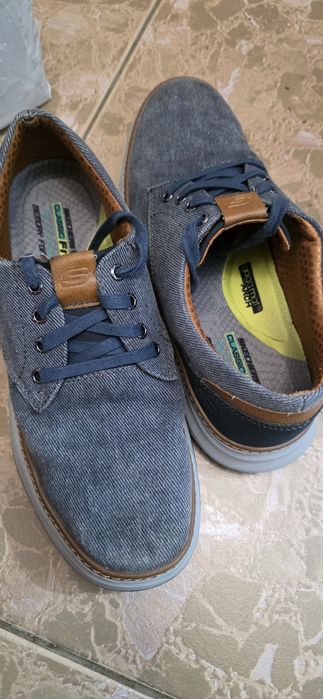 Vand Skechers Marime 44(28.5) ca noi