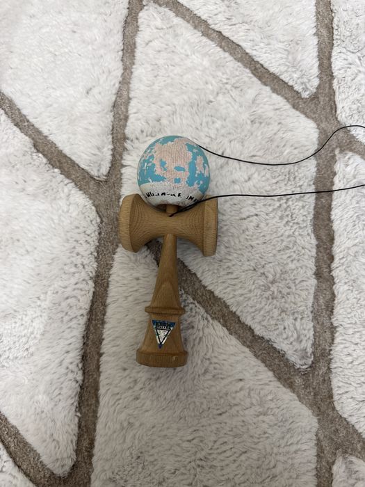 Kendama krom sky blue