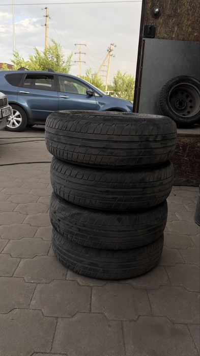 Продам  резину б у , летняя
