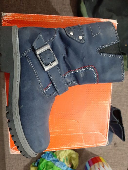 Продам сапоги зимние на мальчика.