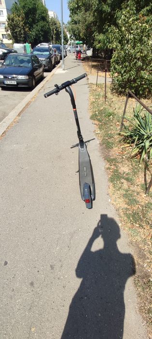 Segway Ninebot E2 Pro – електрическа тротинетка + зарядно