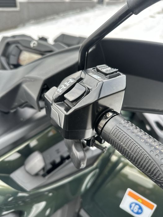 Vand atv Can am 650 outlander 2 locuri