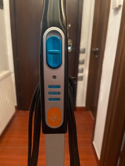 Aspirator cu mop Rowenta Clean & Steam