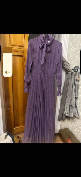 Платье очень красивое