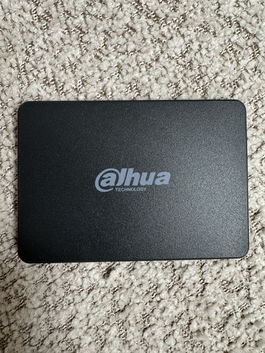 SSD накопитель 240 Гб Dahua C800