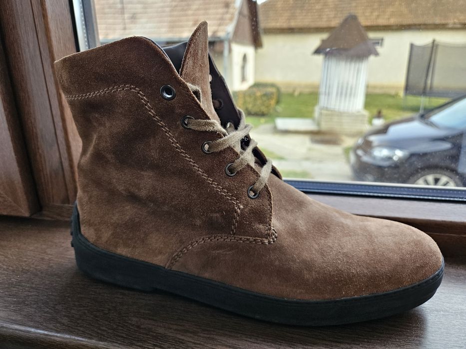 Vând ghete bărbați Tod's