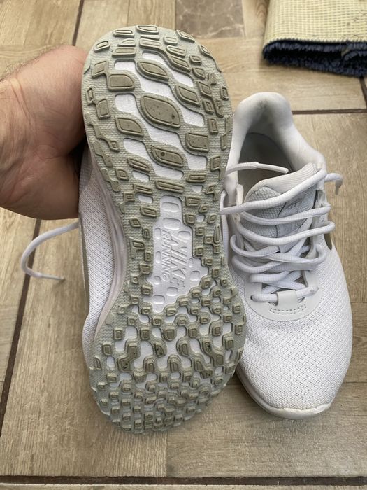 Adidasi dama Nike nr 37,5