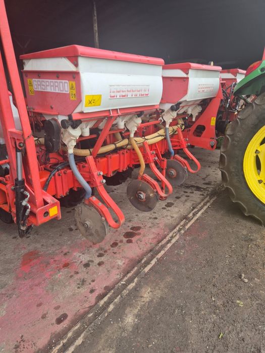Semanatoare prasitoare maschio gaspardo MT 8