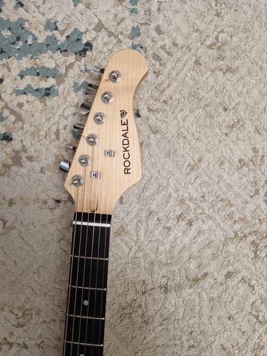 Электрогитара Rockdale