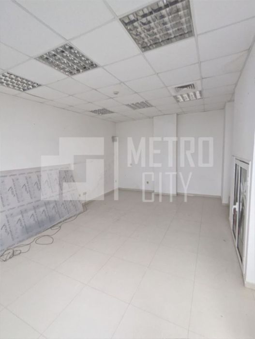 Продава се Офис в София, Младост 3 - 40 кв.м за 1508 €/кв.м - Снимка #3