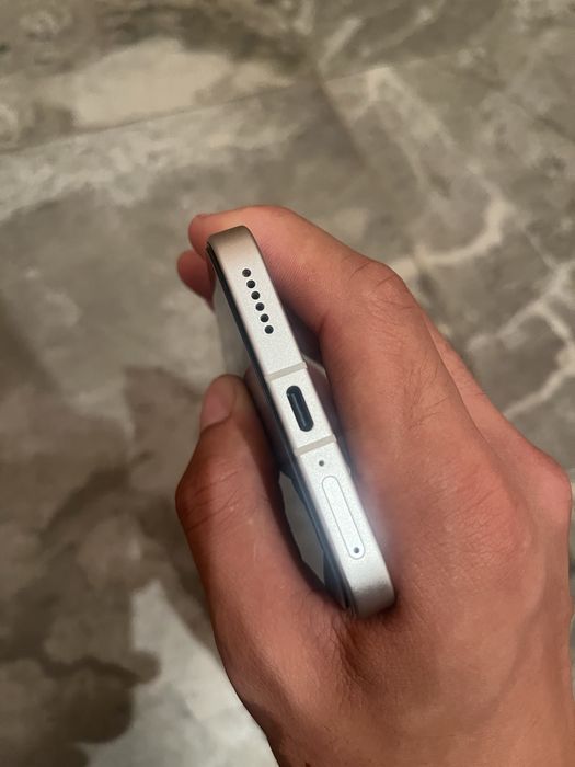Poco f7 Silver продам
