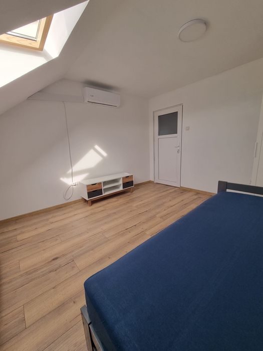 Garsonieră de închiriat