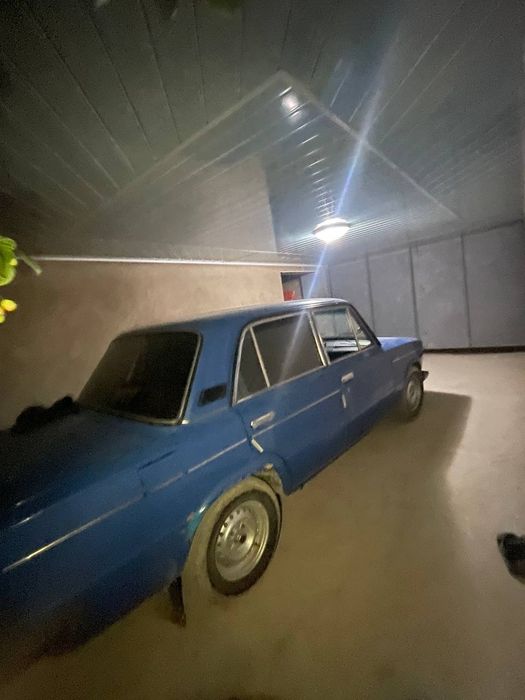 vaz 2106 sotiladi