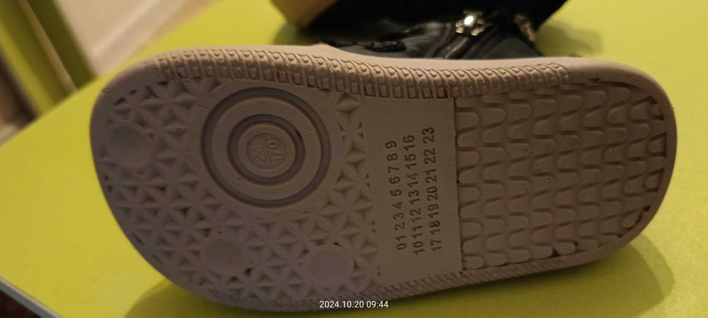 Ботинки осень 2 пары мальчик и девочка