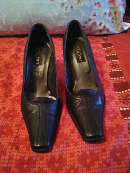 Pantofi cu toc din  piele eleganți m36