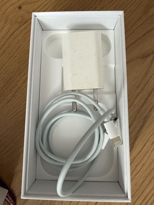 iPhone SE | Отключен
