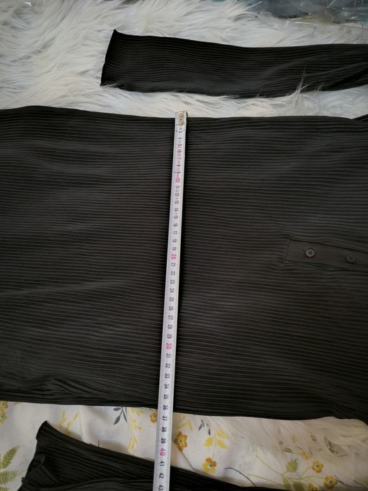 Rochie lunga superbă cu crăpătură pe picior, nouă