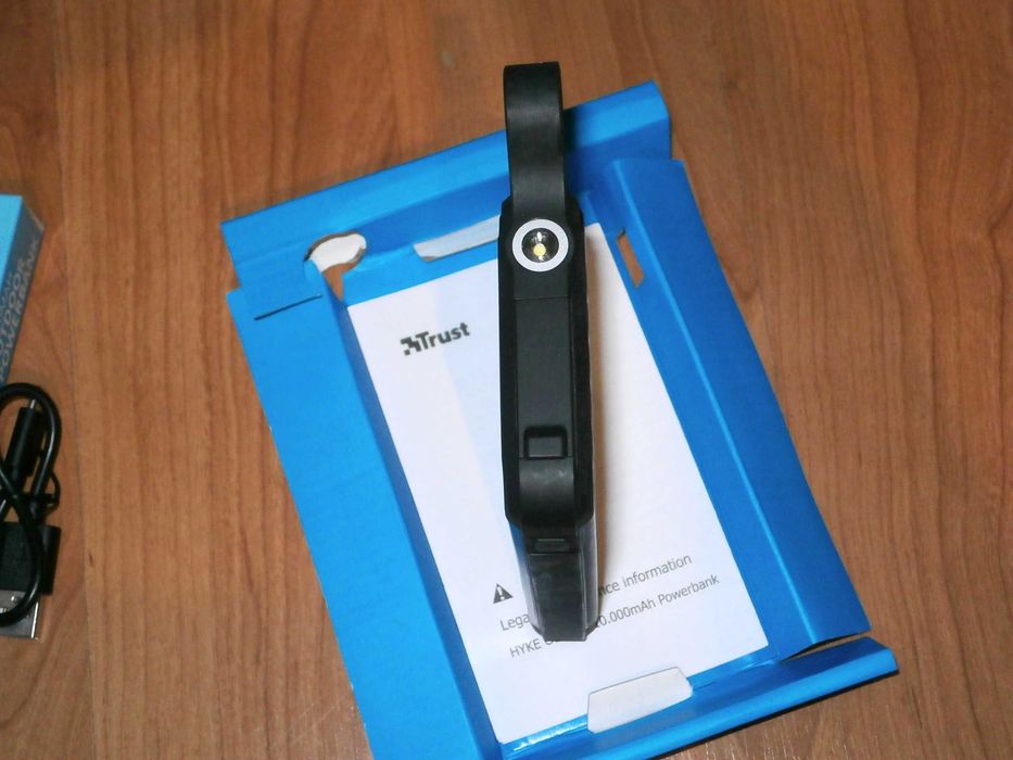 Baterie Externa Trust Hyke Outdoor 10000 mAH Dustproof Waterproof