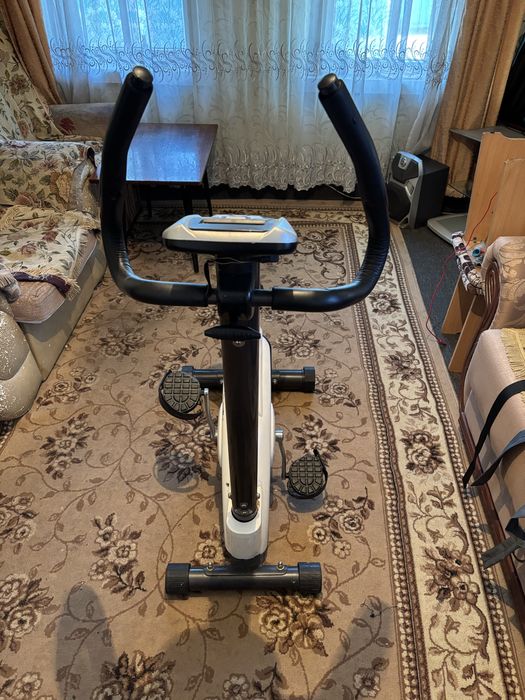 Продам хороший велотренажер