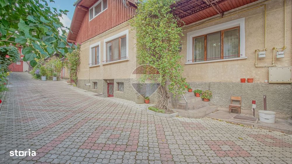 COMISION 0% Casa individuala de vanzare cu teren 1555 mp Sacele