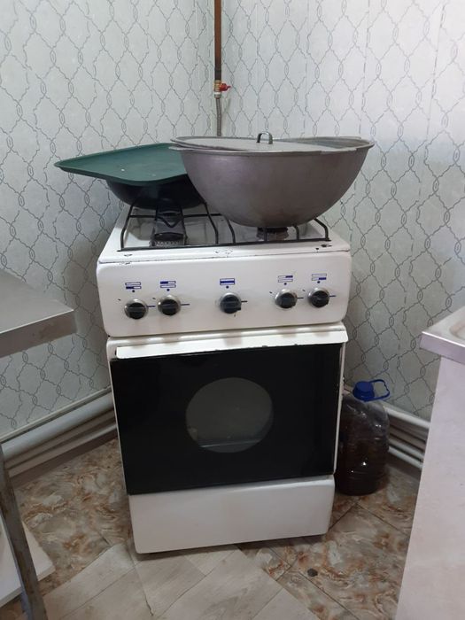 Газ плита сотилади