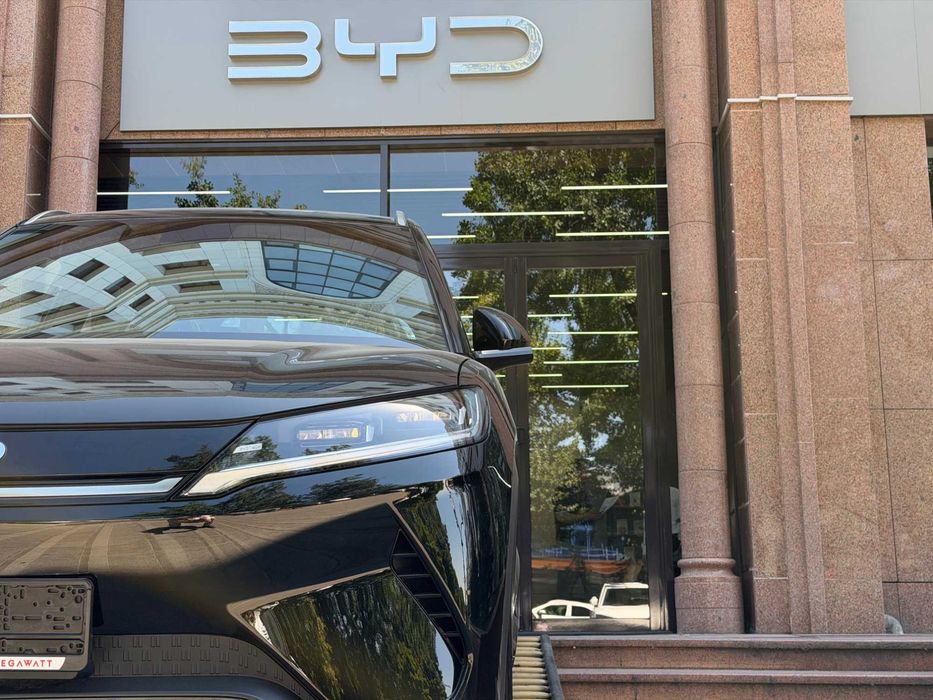 Рассрочка 0% Yuan Up EV 401KM Flagship