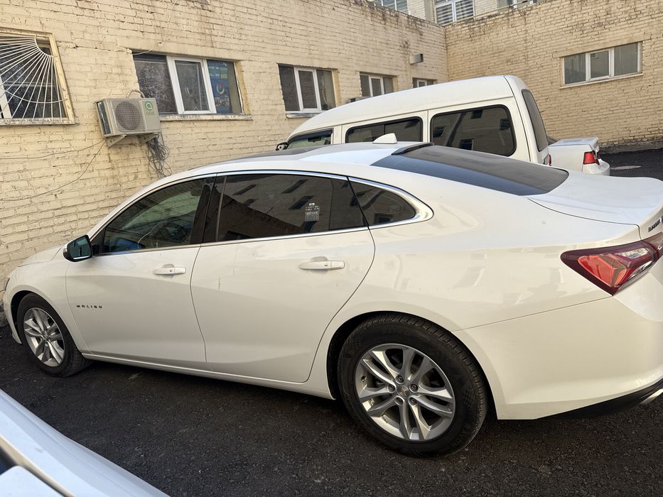 Malibu 2 2.4 premier qilingan sotiladi