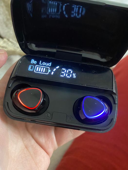 Продам наушники блютуз