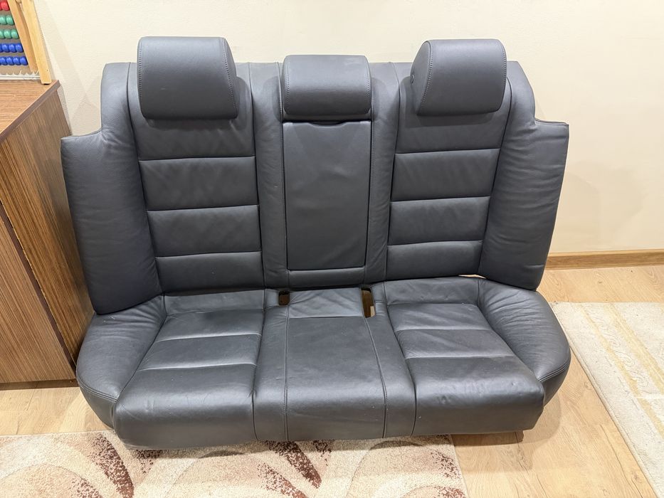 Продавам седалки за ауди а6 c6 седан