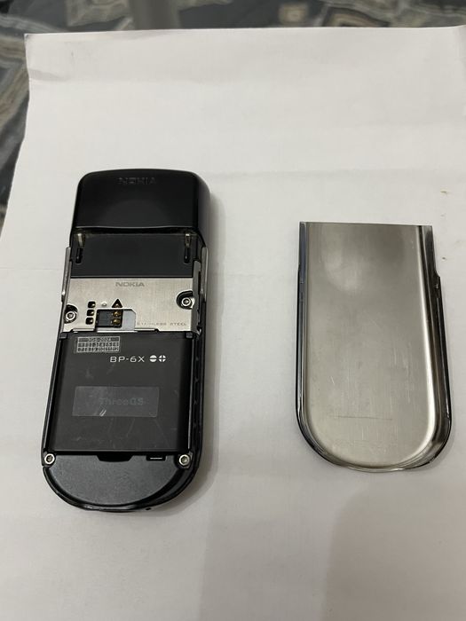 Нокиа 8800 sirocco black