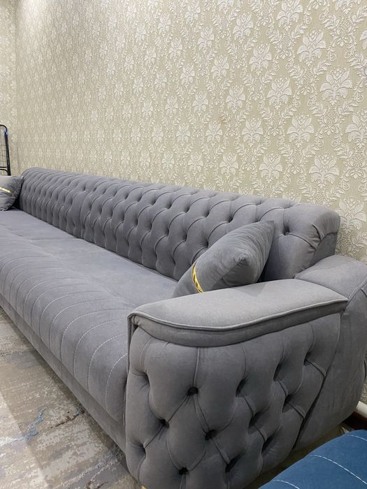 Продается диван новые