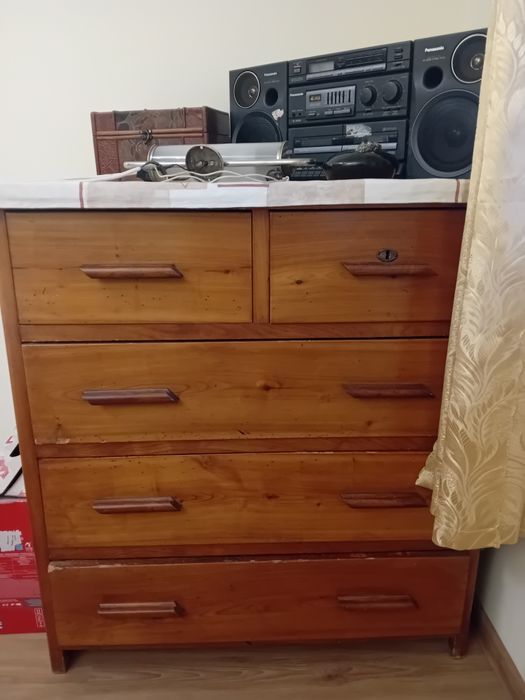 Скрин от истинско дърво