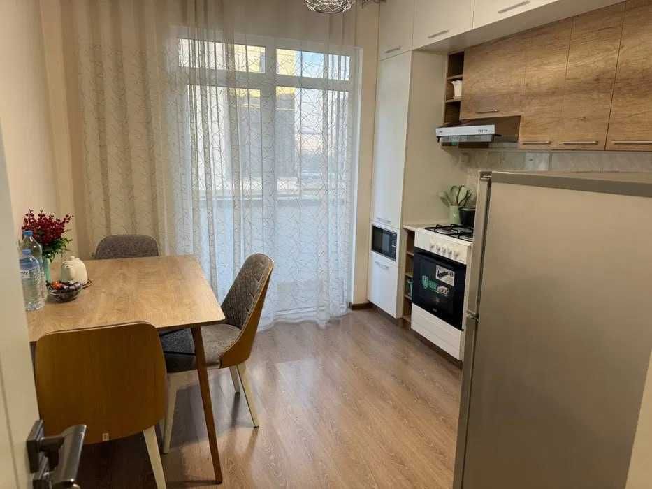 ШИКАРНАЯ квартира 2/3/5 в Карасарае! 172*