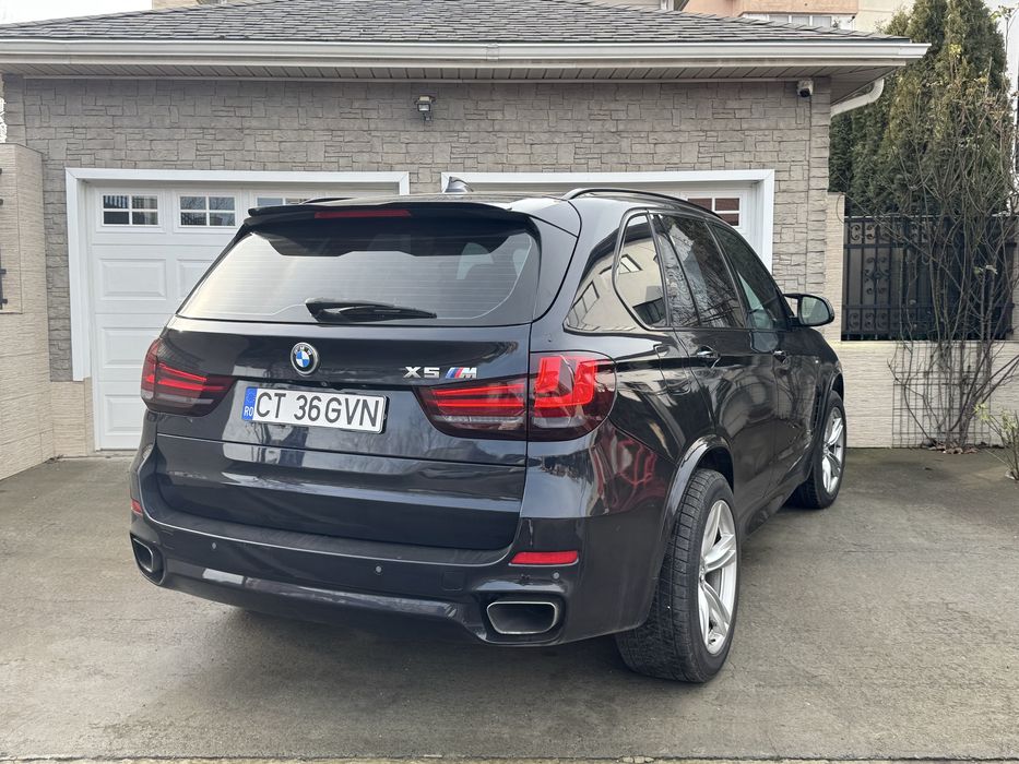 Schimb / Vand BMW X5 f15 pachet M interior/exterior , virtual Cockpit , 256 cp