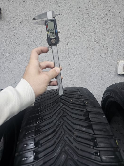 Anvelope all season Michelin Cross Climate + 225/40 R18