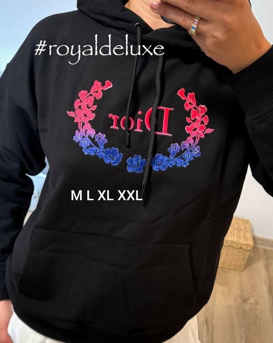 Hanorac dama, pe stoc