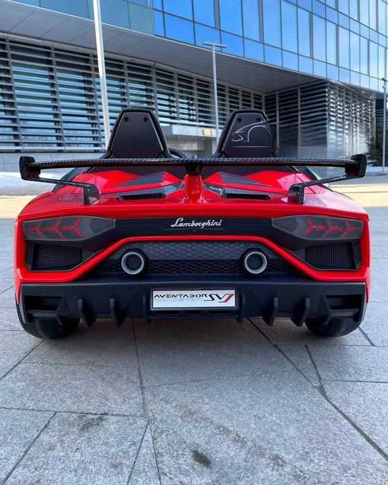 Эксклюзивная модель -  "Lamborghini Aventador"  с функцией дрифт