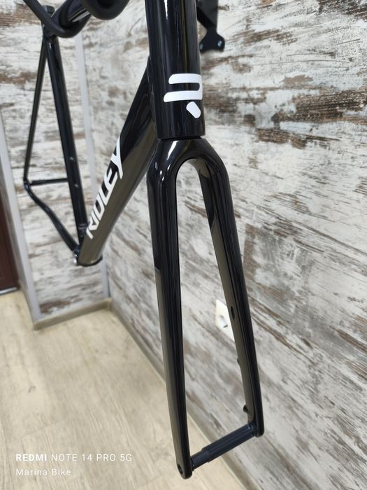 НОВА алуминиева шосейна рамка Ridley Fenix SLA Disc | L