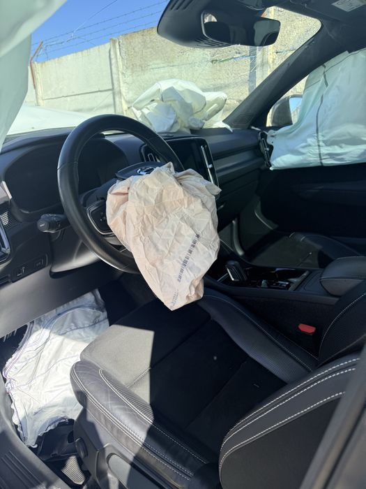 Vand Volvo xc40 2020/10 avariat