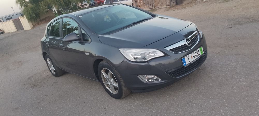 OPEL Astra 2011 — imagine 2