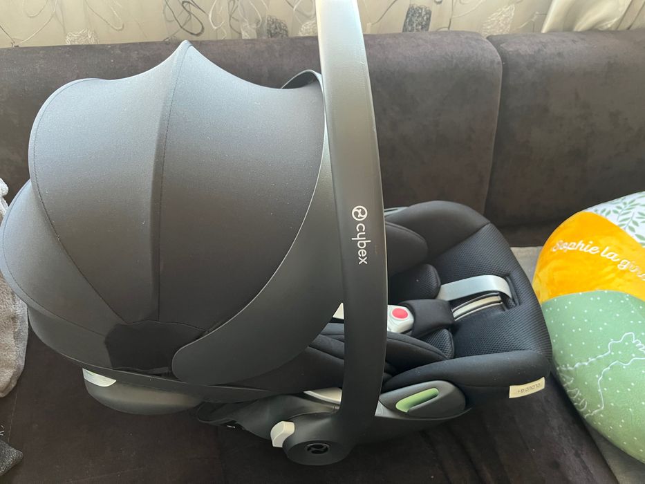 Стол за кола и количка